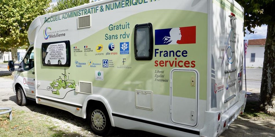 #8 - Mise en place de services de proximité avec l’accueil du bus France Services